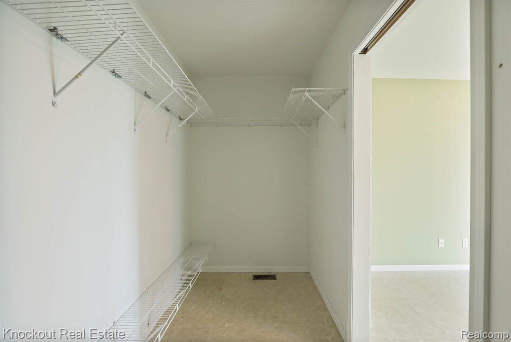 4887 CANTERBURY, Vassar, MI 48768 — Photo 29