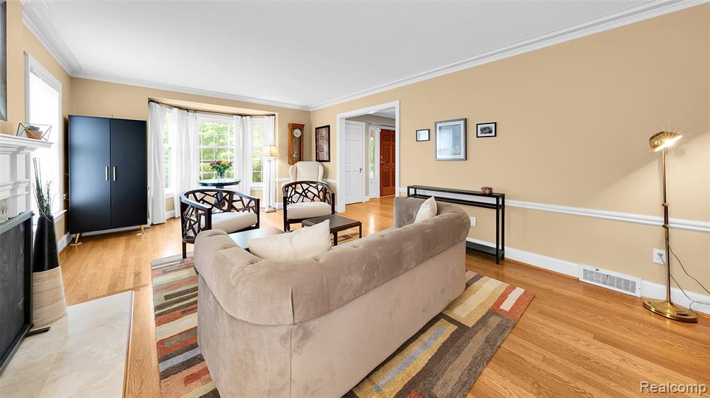 828 Westchester Road, Grosse Pointe Park, MI 48230 — Photo 18