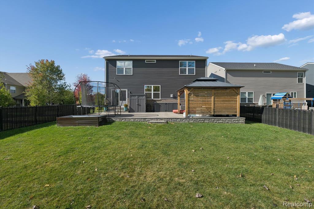 51300 Kirby Drive, New Baltimore, MI 48047 — Photo 63