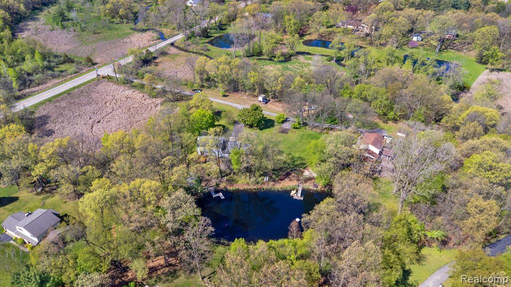 4471 SPRING OAKS Lane, Brighton, MI 48114 — Photo 43