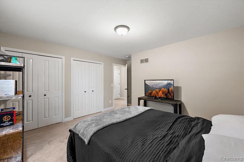 22716 Stephens Street, Saint Clair Shores, MI 48080 — Photo 47