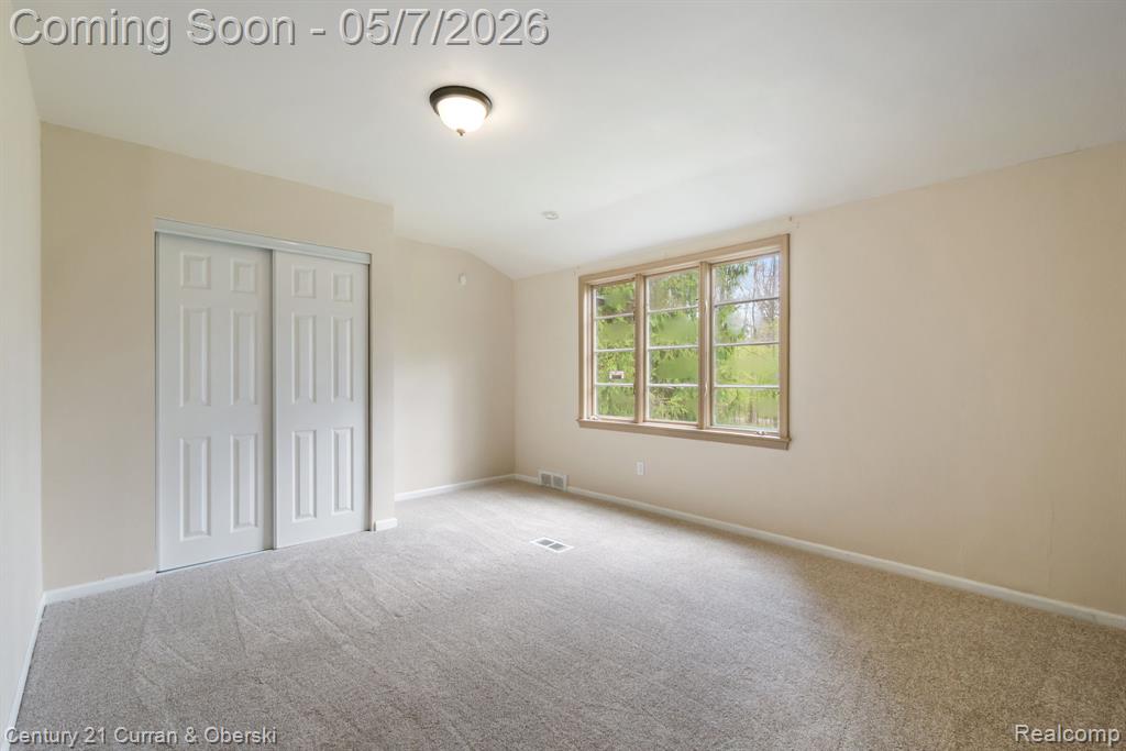 27869 Old Colony Street, Farmington, MI 48334 — Photo 38