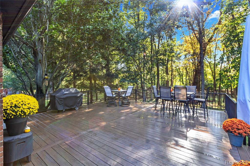 821 River Bend Drive, Rochester Hills, MI 48307 — Photo 38