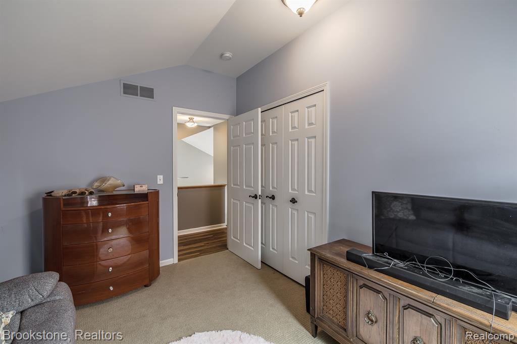 4808 New Haven Drive, Howell, MI 48843 — Photo 36