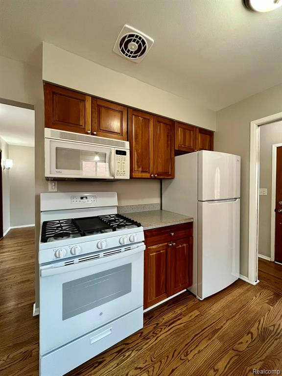 969 HARRISON Boulevard, Lincoln Park, MI 48146 — Photo 14