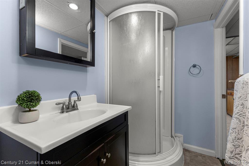 4224 Howard Street, Lincoln Park, MI 48146 — Photo 27