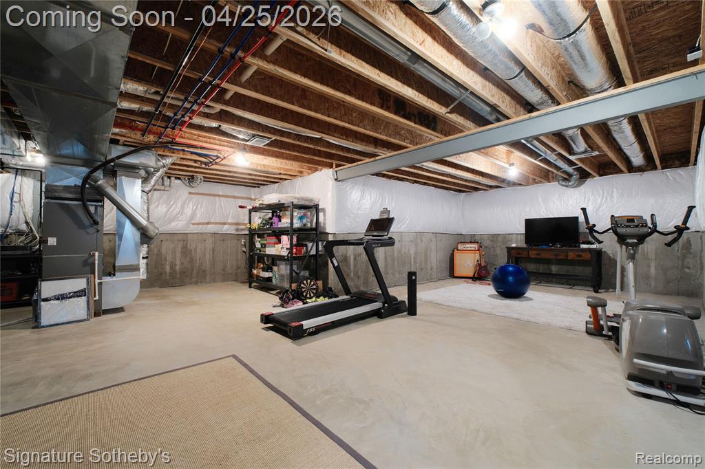 24636 Padstone Drive, South Lyon, MI 48178 — Photo 45