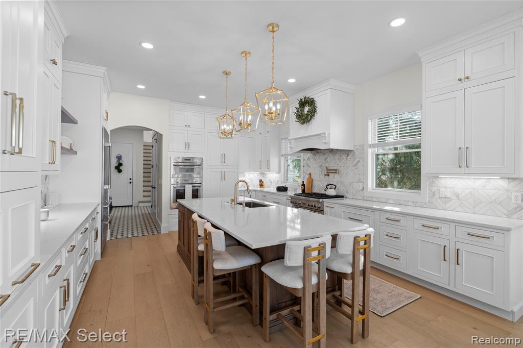 2208 Grove Park Road, Fenton, MI, 48430