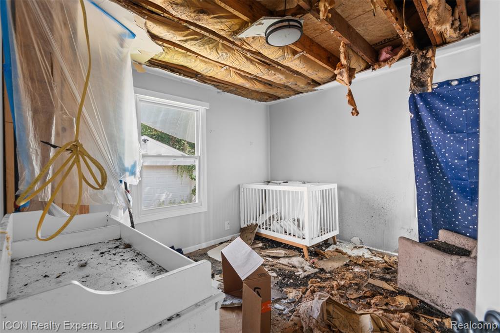10810 Hart Avenue, Huntington Woods, MI — Photo 11