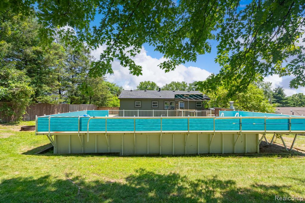 4069 Loch Drive, Highland, MI — Photo 30