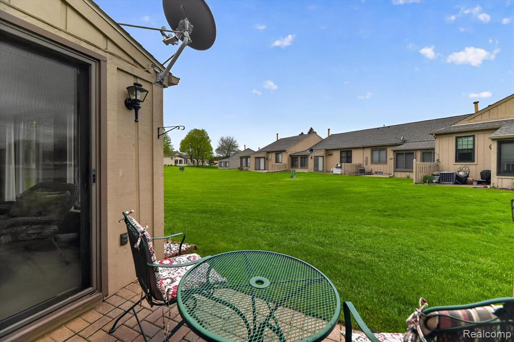 10044 Arlington Circle, 145, South Lyon, MI 48178 — Photo 25
