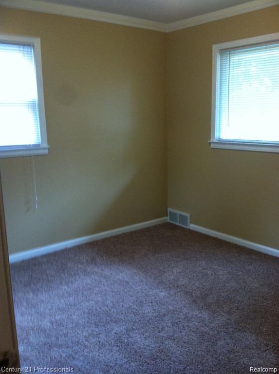 9555 Arcola Street, Livonia, MI 48150 — Photo 9