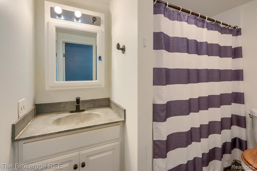293 Hickory Place Drive, Columbiaville, MI 48421 — Photo 46