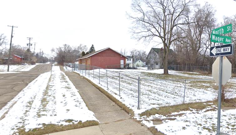 802 E BALTIMORE Boulevard, Flint, MI 48505 — Photo 3