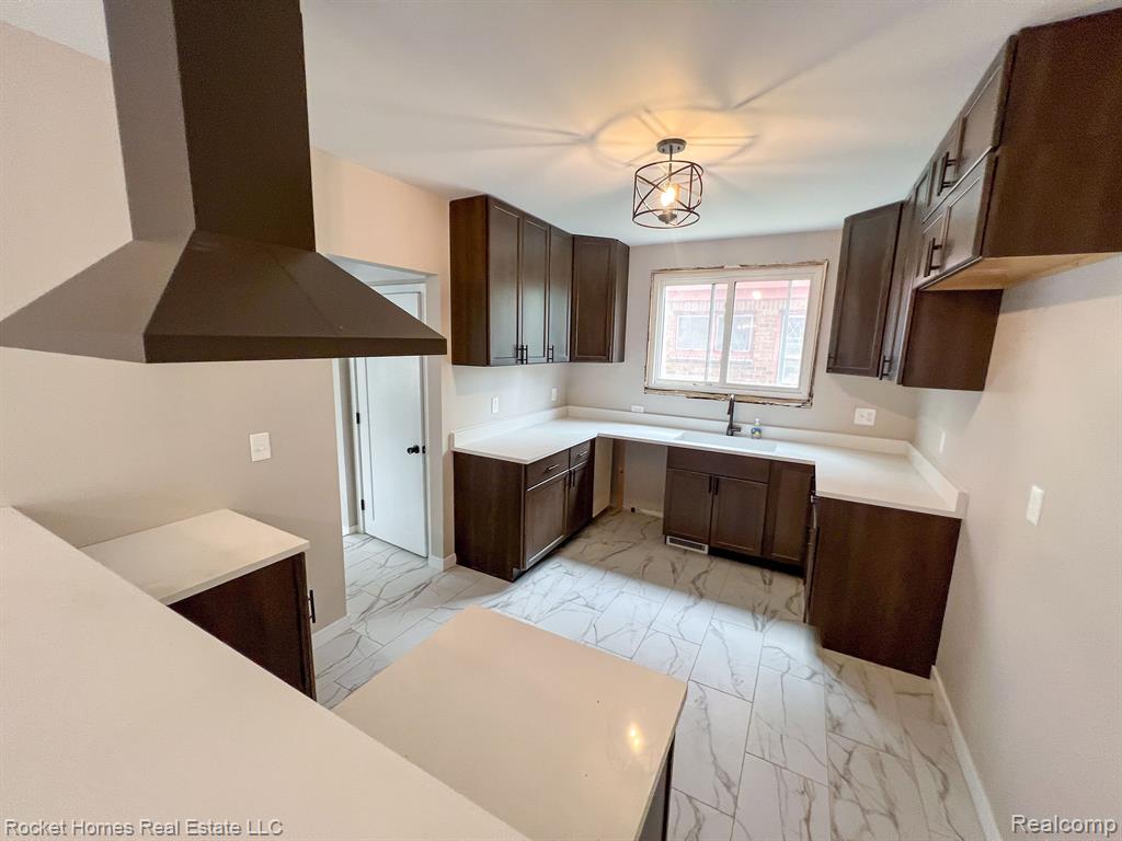 4021 CORTLAND Street, Detroit, MI 48204 — Photo 6