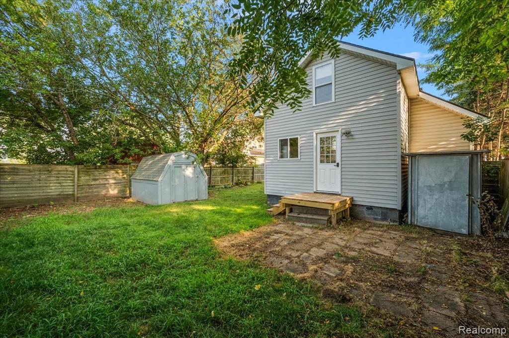 108 Oakwood Street, Holly, MI 48442 — Photo 48