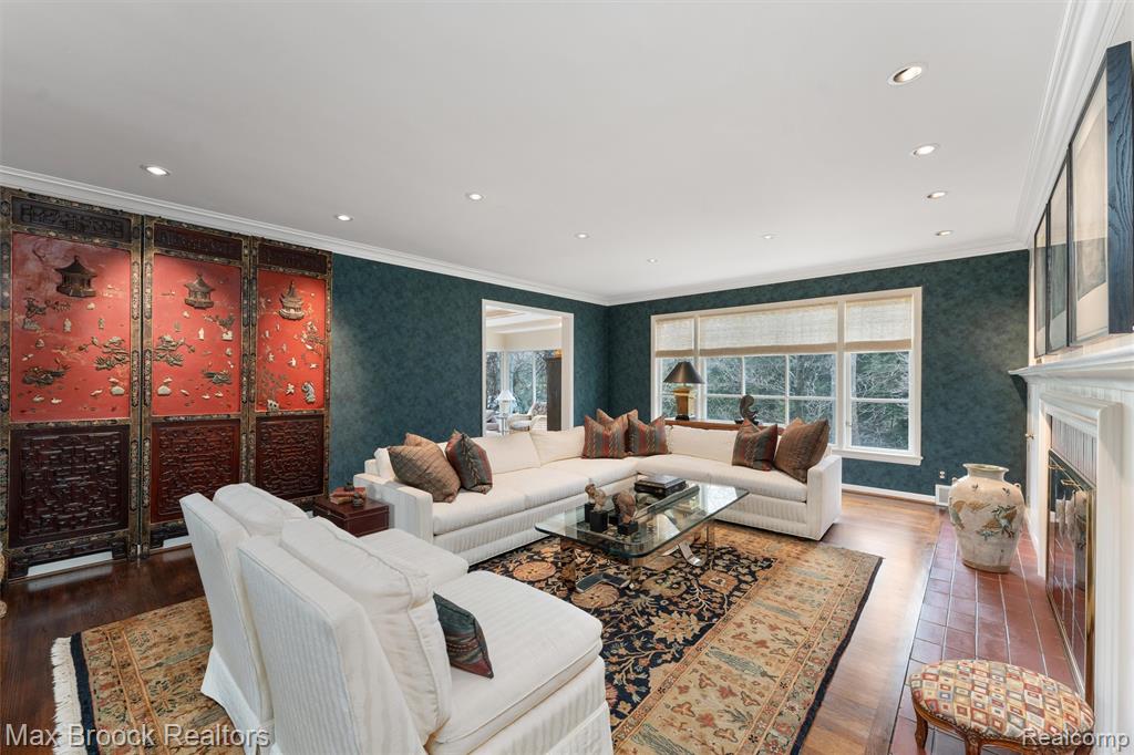 919 W Glengarry Circle, Bloomfield Hills, MI 48301 — Photo 7