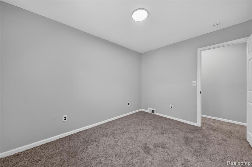 15024 Coram Street, Detroit, MI 48205 — Photo 12