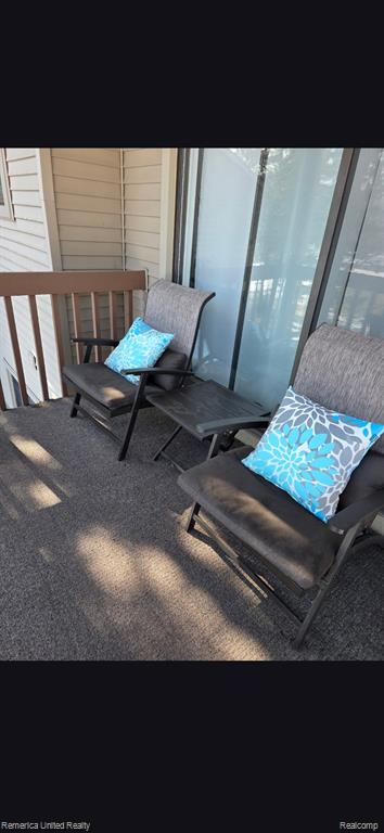 10228 Nancys Boulevard, 40, Grosse Ile, MI 48138 — Photo 13