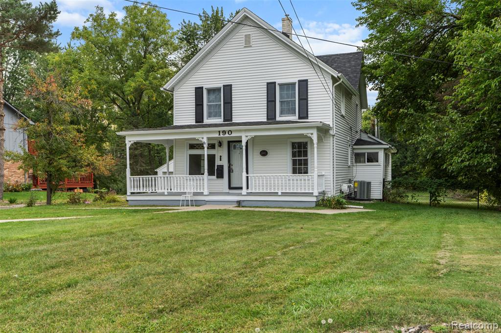 190 Riverside Drive, Mount Clemens, MI 48043 — Photo 3