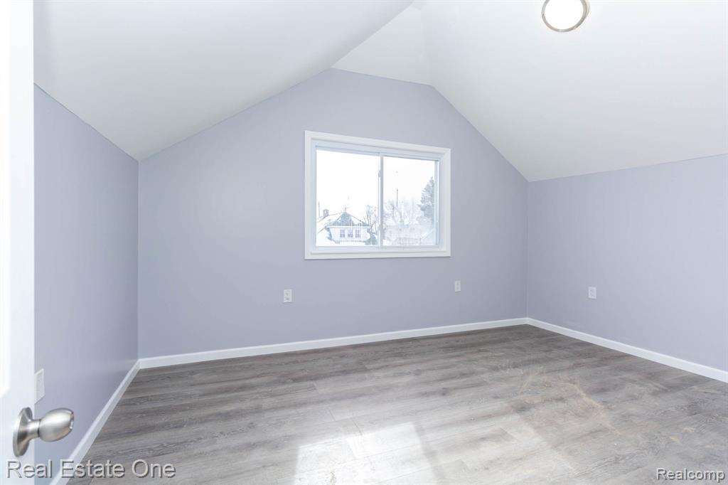 8704 Smart Street, Detroit, MI 48210 — Photo 14