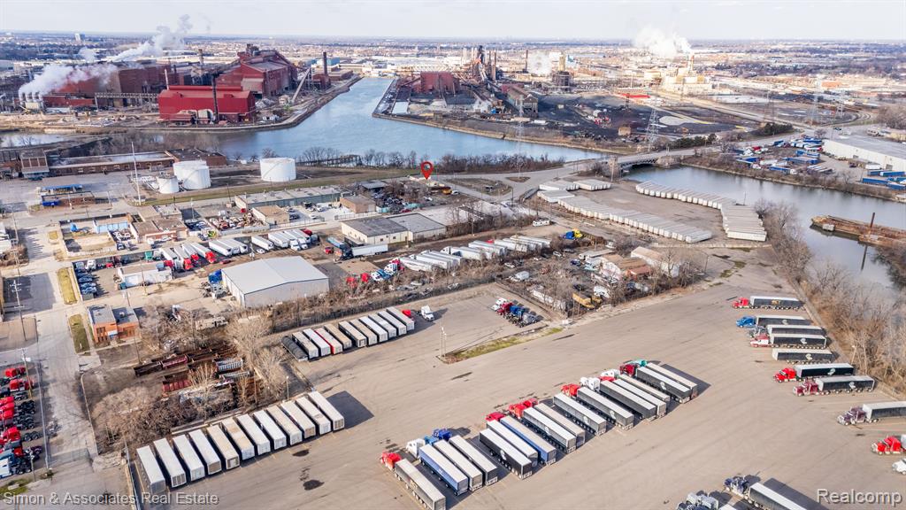 303 S DIX Street, Detroit, MI, 48217