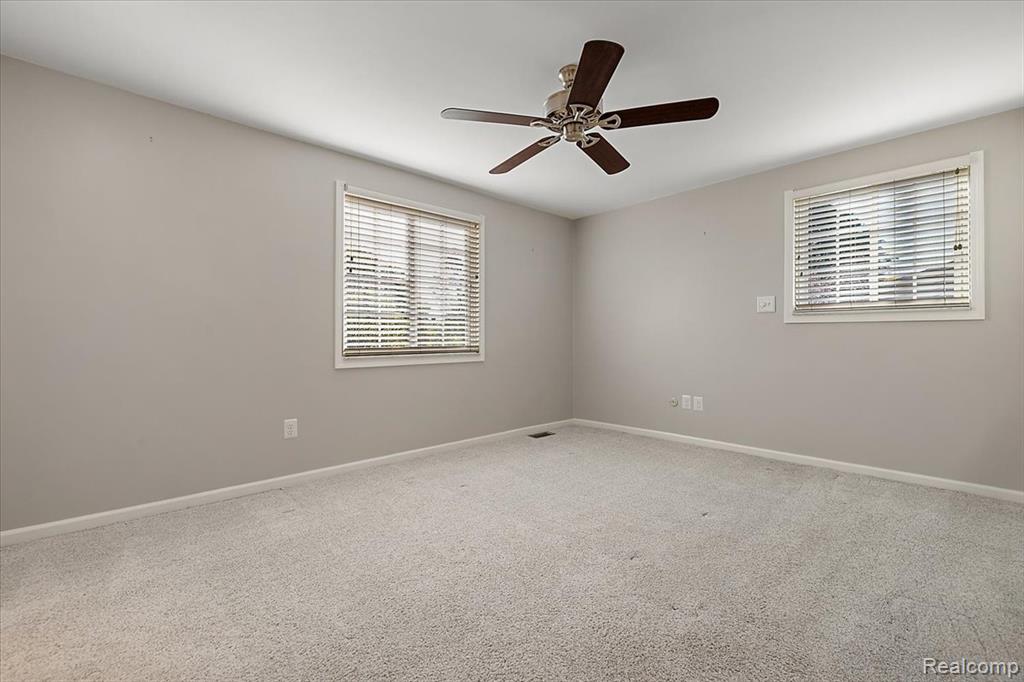 4147 Greensboro Drive, Troy, MI 48085 — Photo 28