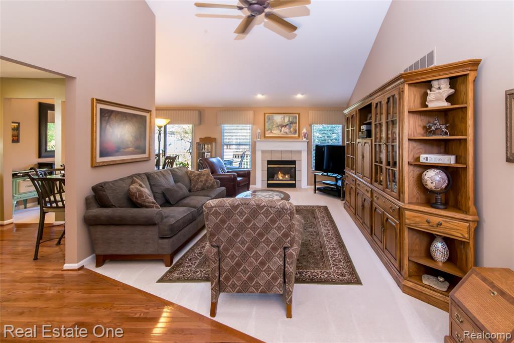 568 Woodhaven Drive, Walled Lake, MI 48390 — Photo 16