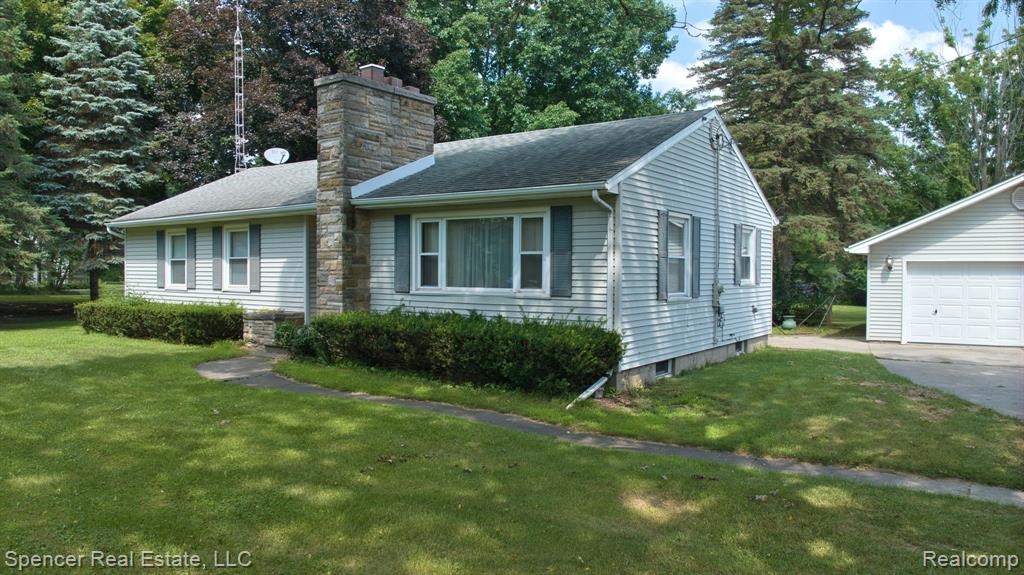2750 College Road, Holt, MI 48842 — Photo 3