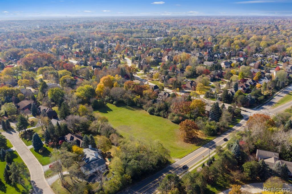 700 E SQUARE LAKE Road, Bloomfield Hills, MI 48304 — Photo 6