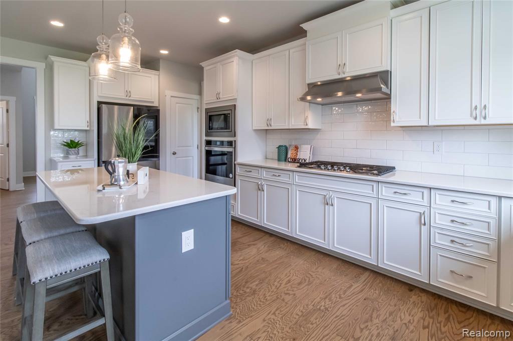 1648 S Tannytown Road, Canton, MI 48188 — Photo 20