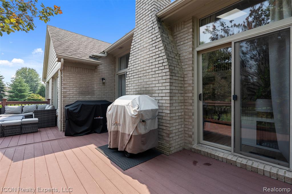 52542 Westcreek Drive, Macomb, MI 48042 — Photo 42
