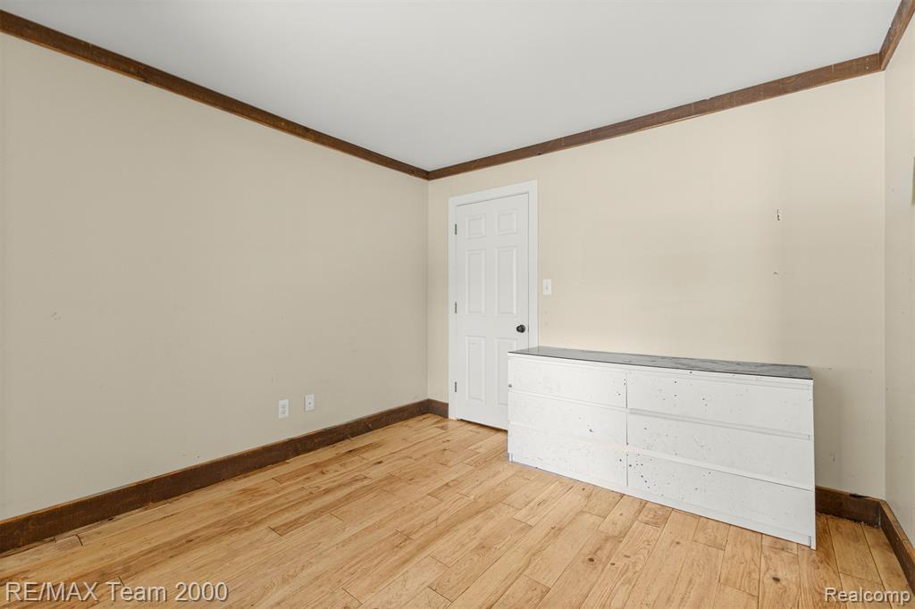 15615 Martinsville Road, Van Buren, MI 48111 — Photo 29