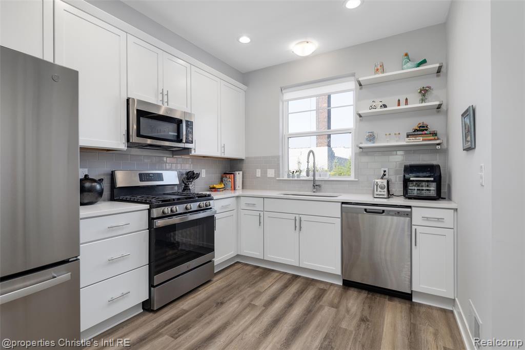 5151 Avery, 18, Detroit, MI 48208 — Photo 14