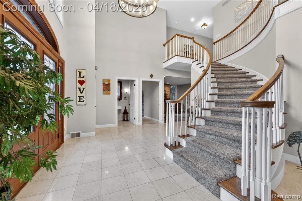 8657 Marquette Drive, Grosse Ile, MI 48138 — Photo 5