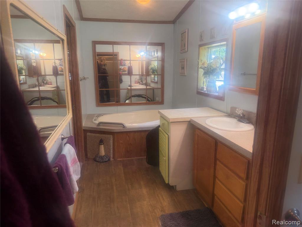 5716 Falkenbury Road, North Branch, MI 48461 — Photo 34