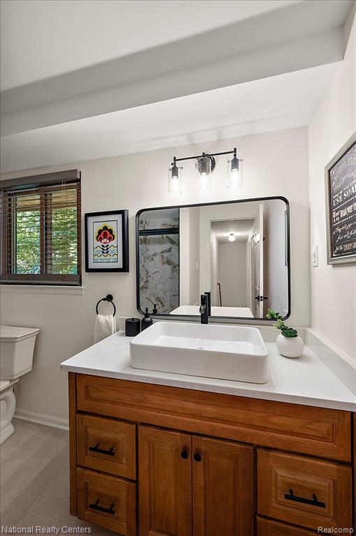 21201 E Chigwidden Street, Northville, MI 48167 — Photo 31