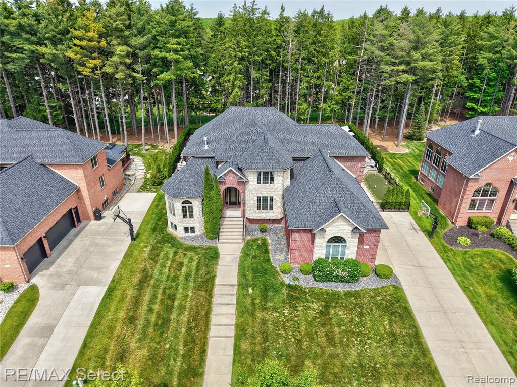 3334 Creekview Drive, Davison, MI 48423 — Photo 3