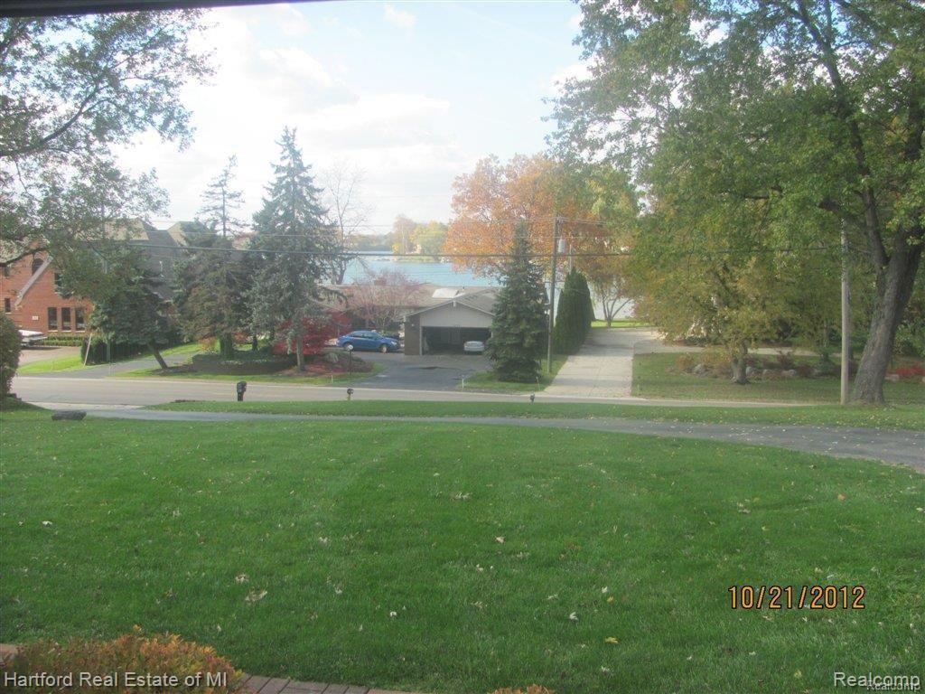 4975 Inkster Road, Bloomfield Hills, MI 48302 — Photo 10