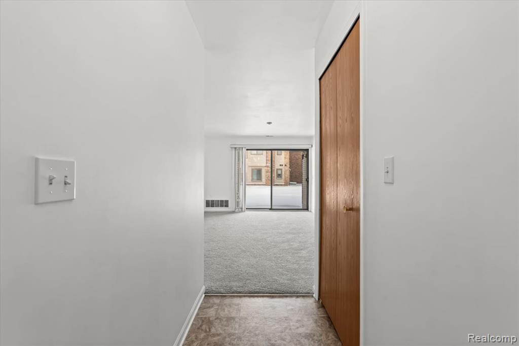 42714 Lilley Pointe Drive, 213, Canton, MI 48187 — Photo 3