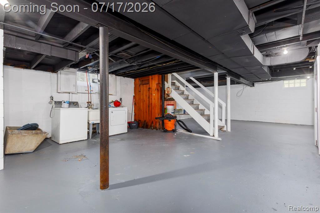 8360 FREDA Street, Detroit, MI 48204 — Photo 33