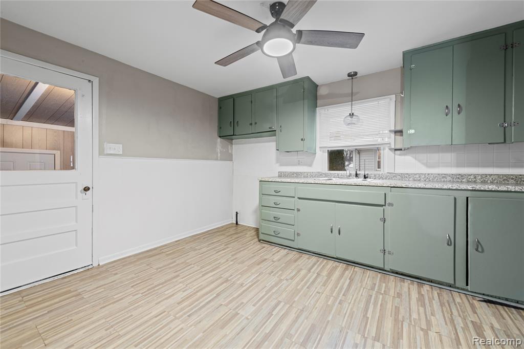 7169 Ziegler Street, Taylor, MI 48180 — Photo 8