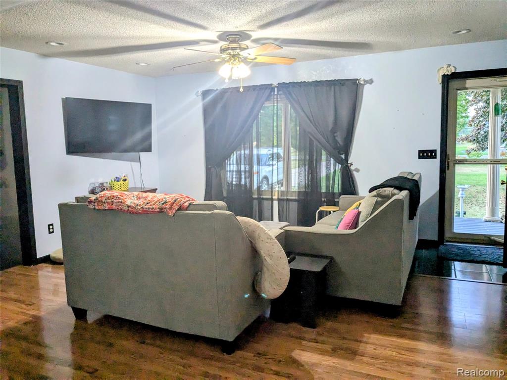 1408 Bowers Road, Lapeer, MI 48446 — Photo 9