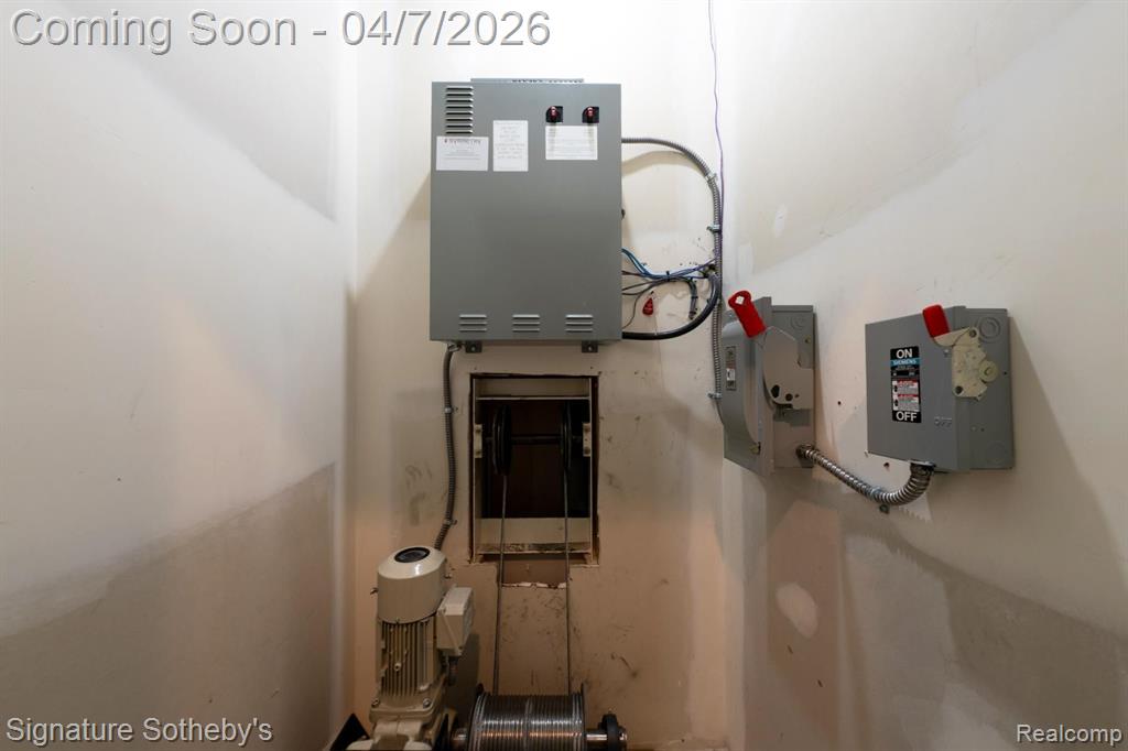 5001 FOREST VALLEY, Clarkston, MI, 48348