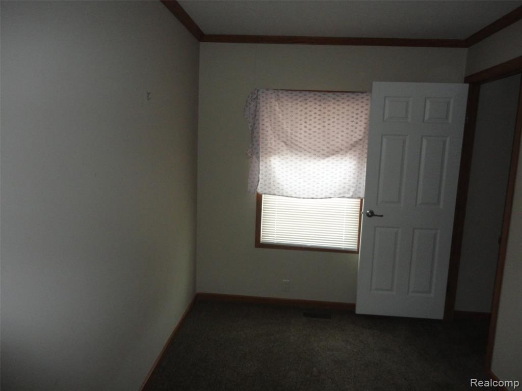 28786 Glenwood, Flat Rock, MI, 48134