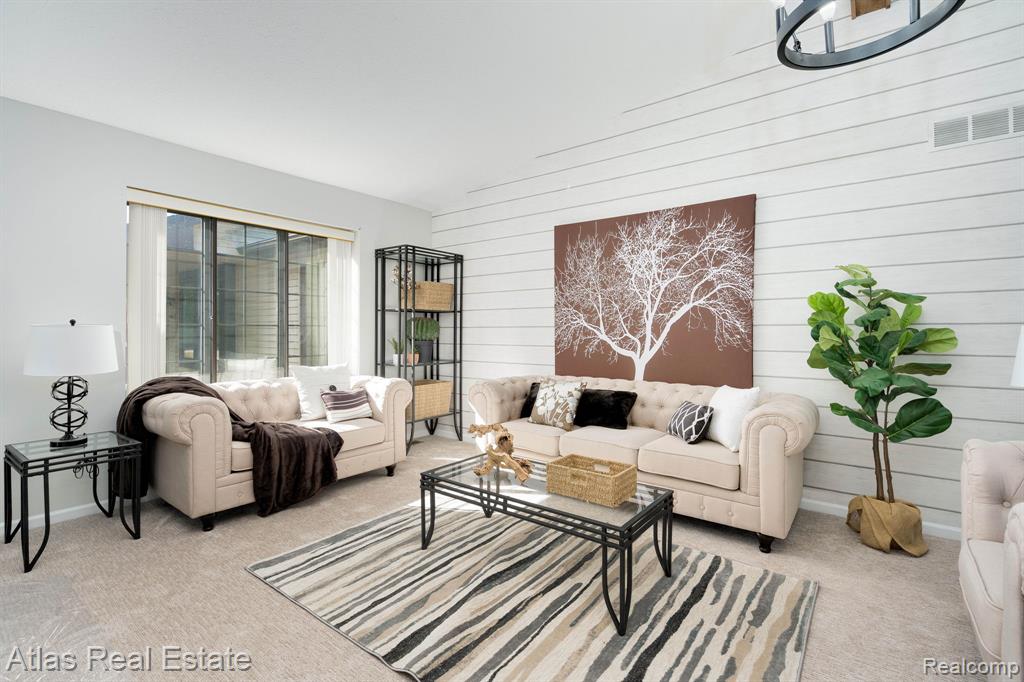 5007 Sandalwood Drive, Grand Blanc, MI 48439 — Photo 8