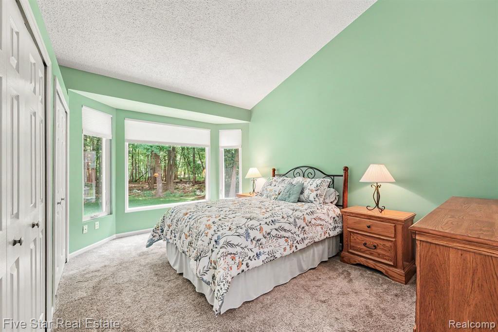 6838 Fox Lane, Waterford, MI 48327 — Photo 15