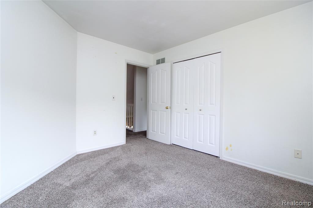 5562 Cary Drive, Ypsilanti, MI 48197 — Photo 21