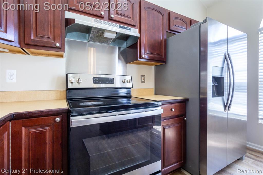 955 Sandalwood Drive, Troy, MI 48085 — Photo 16