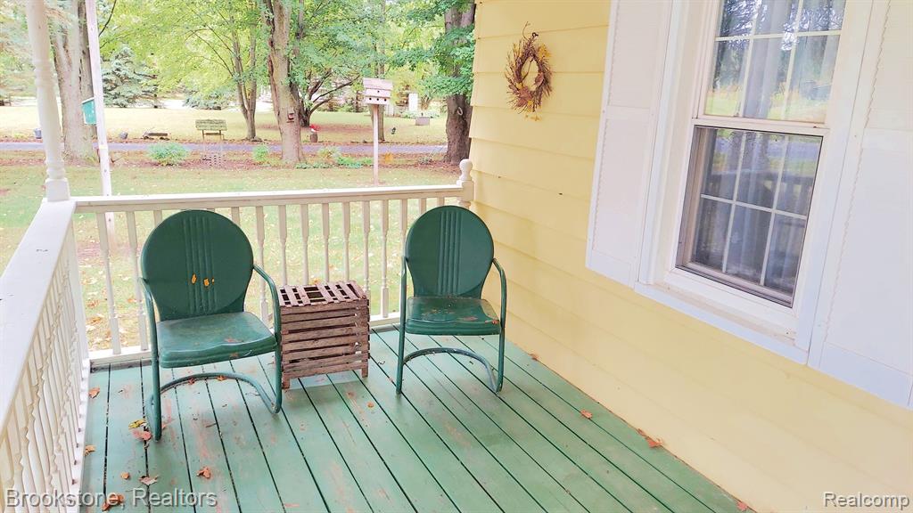 5104 CHESANING Road, Chesaning, MI 48616 — Photo 9